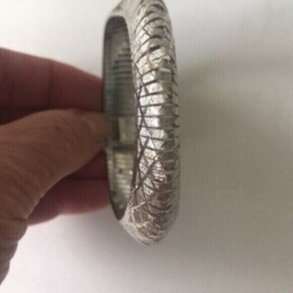 JCM Sterling Silver 925 Unique Bracelet Italy Laser Cut Bangle Statement 7.5” - Picture 8 of 16
